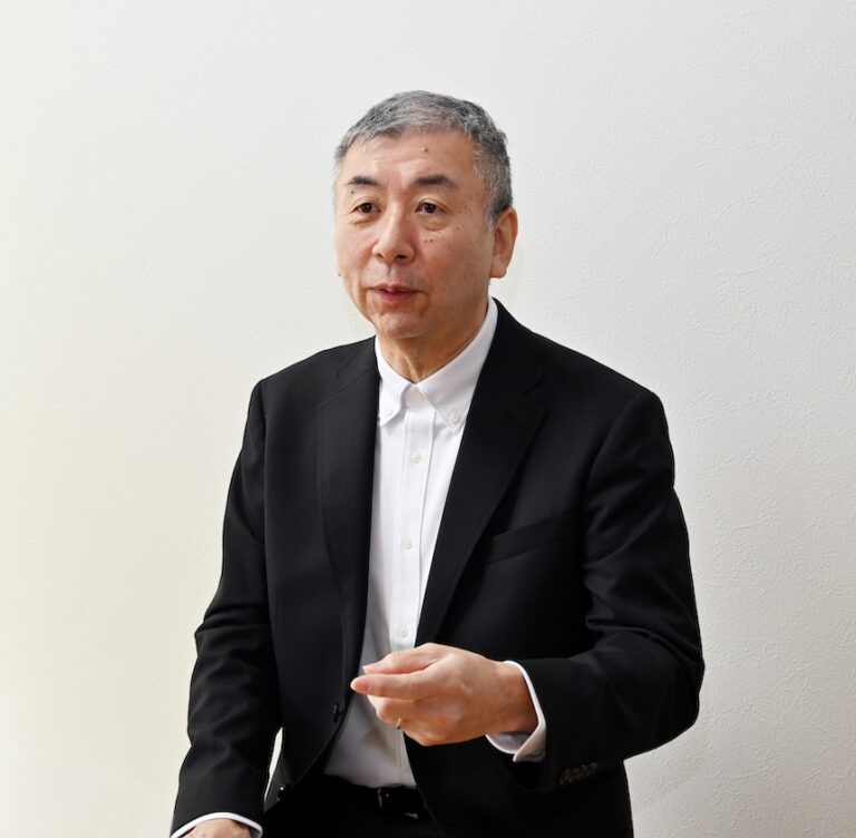 長尾　徹